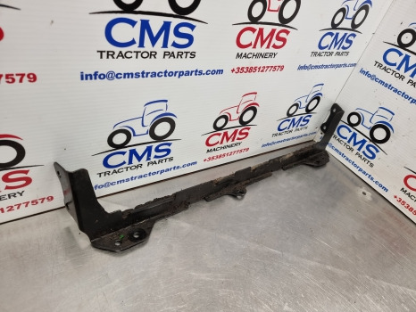 John Deere 6145r,  6r Series, Bbottom Front Hood Support L206141 - Body and exterior: picture 2 John Deere 6145r,  6r Series, Bbottom Front Hood Support L206141 - Body and exterior: picture 2