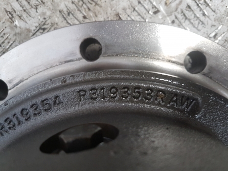 John Deere 6r Series 6210r Rear Axle Differential R341229, R560061, R319352 - Differential gear for Farm tractor: picture 4 John Deere 6r Series 6210r Rear Axle Differential R341229, R560061, R319352 - Differential gear for Farm tractor: picture 4