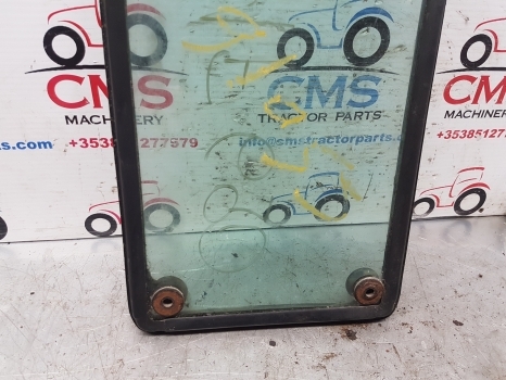 Landini Massey Ferguson 600 Series Cab Knee Glass With Rhs Seal 3301882m1 - Window and parts for Farm tractor: picture 4 Landini Massey Ferguson 600 Series Cab Knee Glass With Rhs Seal 3301882m1 - Window and parts for Farm tractor: picture 4