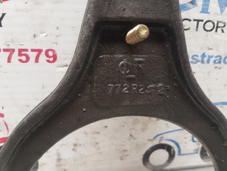 Landini Mythos Vision Series 105 Differential Lock Control Fork 3531772m2, 772r2 - Differential gear for Farm tractor: picture 2 Landini Mythos Vision Series 105 Differential Lock Control Fork 3531772m2, 772r2 - Differential gear for Farm tractor: picture 2