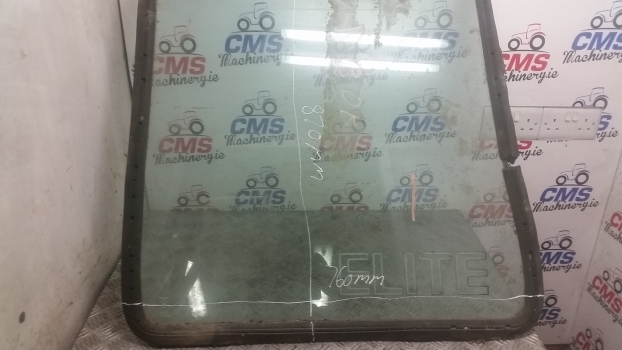 Massey Ferguson 50 Hx Cab Side Rear Glass Left. - Window and parts for Backhoe loader: picture 2 Massey Ferguson 50 Hx Cab Side Rear Glass Left. - Window and parts for Backhoe loader: picture 2