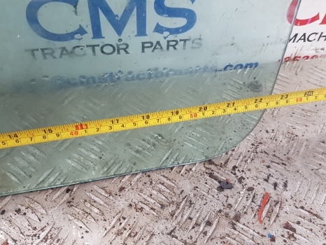 Massey Ferguson 50 Hx Cab Side Rear Glass Left. - Window and parts for Backhoe loader: picture 3 Massey Ferguson 50 Hx Cab Side Rear Glass Left. - Window and parts for Backhoe loader: picture 3
