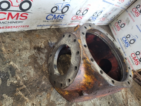 Matbro Clark-hurth 172/392 Front Axle Centre Housing 738.01.001.15, Y514150 - Front axle: picture 3 Matbro Clark-hurth 172/392 Front Axle Centre Housing 738.01.001.15, Y514150 - Front axle: picture 3