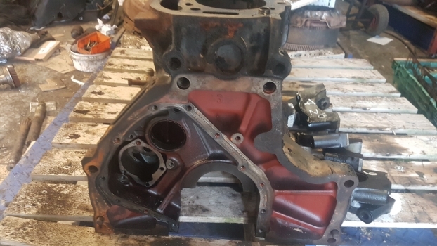 New Holland Case Tm, Mxm 120, 130 Cylinder Block 87802648, 84215970, 87802526 - Cylinder block for Farm tractor: picture 5 New Holland Case Tm, Mxm 120, 130 Cylinder Block 87802648, 84215970, 87802526 - Cylinder block for Farm tractor: picture 5