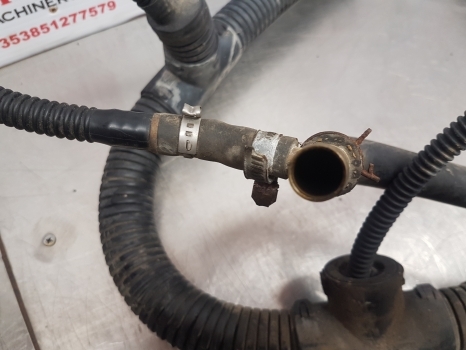 New Holland T7.200, T7.170, T7.185, Case Puma, Adblue Conduit Assy 84180432 - Exhaust system for Farm tractor: picture 4 New Holland T7.200, T7.170, T7.185, Case Puma, Adblue Conduit Assy 84180432 - Exhaust system for Farm tractor: picture 4