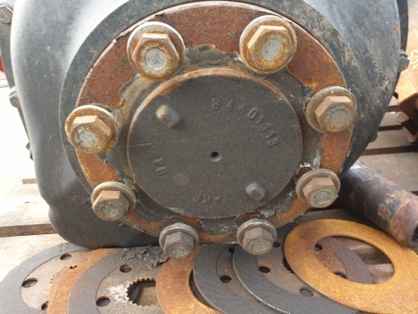 Rear axle for Farm tractor New Holland Td5.105, 110, 115 Rear Half Axle Lhs 84480379, 84401116, 84480588: picture 6