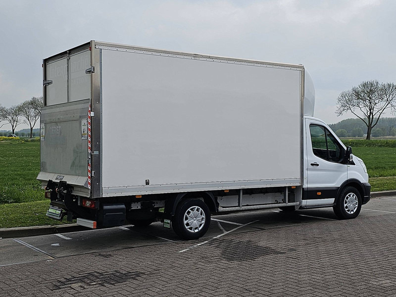 Ford Transit 2.0 Bakwagen Laadklep! - Box van: picture 3 Ford Transit 2.0 Bakwagen Laadklep! - Box van: picture 3