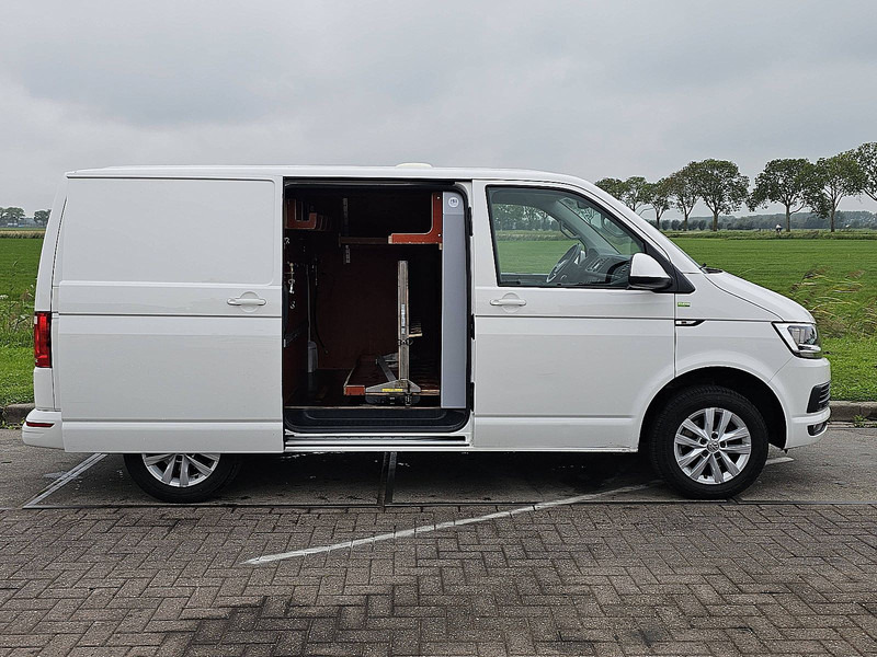 Leasing of Volkswagen Transporter 2.0 TDI 102Pk Lm-Velgen NAP! Volkswagen Transporter 2.0 TDI 102Pk Lm-Velgen NAP!: picture 12