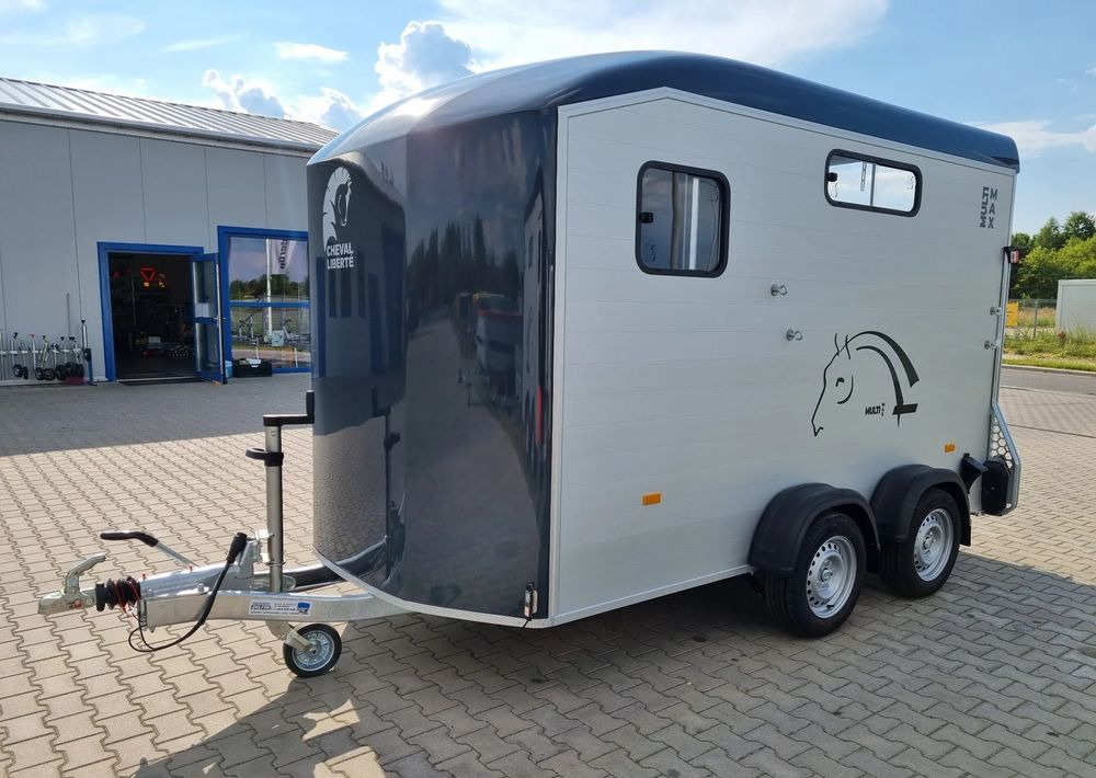 Horse trailer CHEVAL LIBERTÉ MultiMax przyczepa na dwa konie | duża siodlarnia | drzwi boczne | 2600 kg DMC | 380×181 cm  |  ALUMINIOWA | Debon | dostawa | mocna i solidna |: picture 9 Horse trailer CHEVAL LIBERTÉ MultiMax przyczepa na dwa konie | duża siodlarnia | drzwi boczne | 2600 kg DMC | 380×181 cm  |  ALUMINIOWA | Debon | dostawa | mocna i solidna |: picture 9