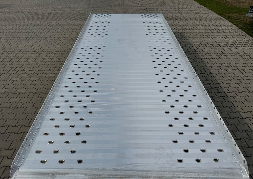 Autotransporter trailer GROMEX L2-2700-5,2 laweta aluminiowa 5,2m 2700kg: picture 13