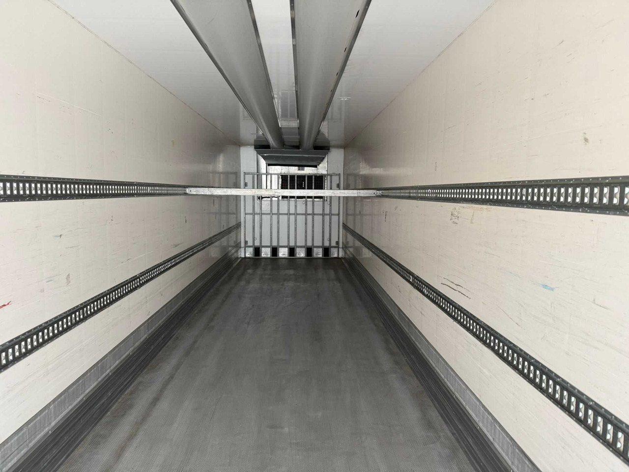 Сhłodnia CHEREAU ,THERMO KING SLXi 300 , SAF, 2017 rok, 6146 mtg !!! - Refrigerator semi-trailer: picture 5 Сhłodnia CHEREAU ,THERMO KING SLXi 300 , SAF, 2017 rok, 6146 mtg !!! - Refrigerator semi-trailer: picture 5