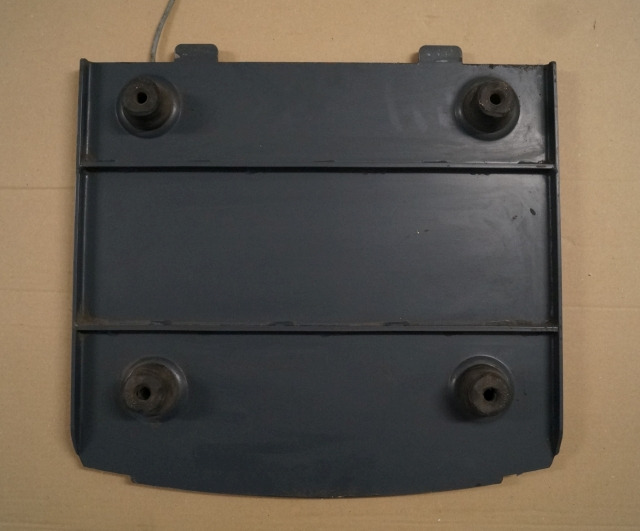 Jungheinrich 51182449 | floor mat ERE225 fixed platform - Frame/ Chassis for Material handling equipment: picture 3 Jungheinrich 51182449 | floor mat ERE225 fixed platform - Frame/ Chassis for Material handling equipment: picture 3