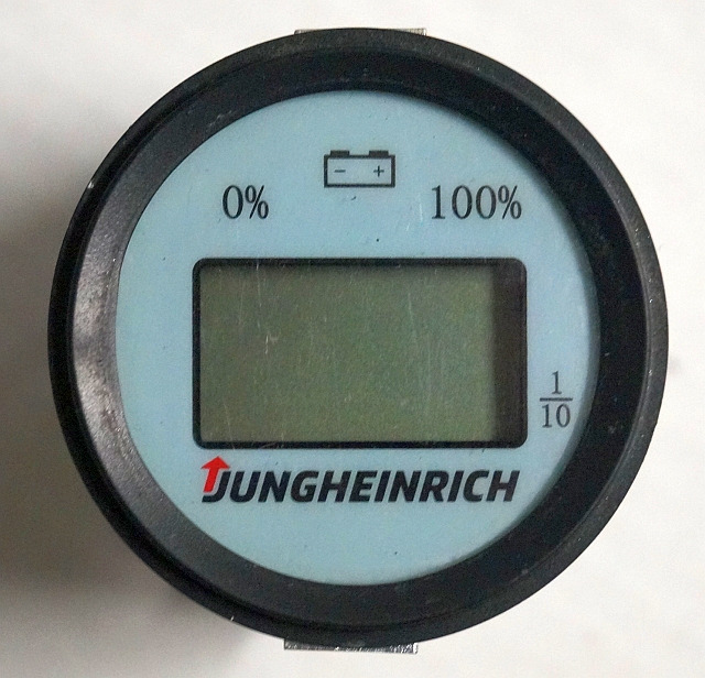 Jungheinrich 51562533 | Battery and Hour indicator MaYi display CYPM-24R-003A-I - Dashboard for Material handling equipment: picture 1 Jungheinrich 51562533 | Battery and Hour indicator MaYi display CYPM-24R-003A-I - Dashboard for Material handling equipment: picture 1