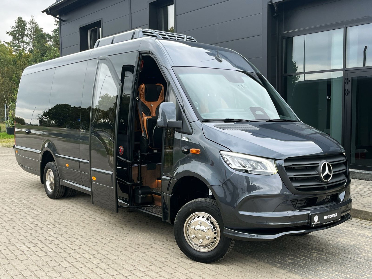 Mercedes-Benz Sprinter 519 AWD 4x4 TOURIST  / 21 to 24 Seats - Minibus, Passenger van: picture 3 Mercedes-Benz Sprinter 519 AWD 4x4 TOURIST  / 21 to 24 Seats - Minibus, Passenger van: picture 3