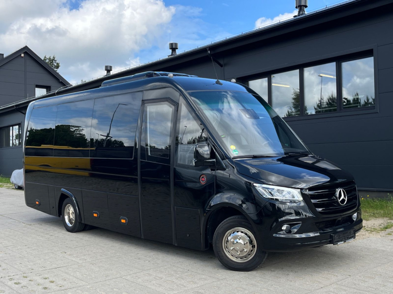 Mercedes-Benz Sprinter 519 HIGH DECK/ 3.0 V6 /LUXURY Bus/ 6.8t - Coach: picture 2 Mercedes-Benz Sprinter 519 HIGH DECK/ 3.0 V6 /LUXURY Bus/ 6.8t - Coach: picture 2