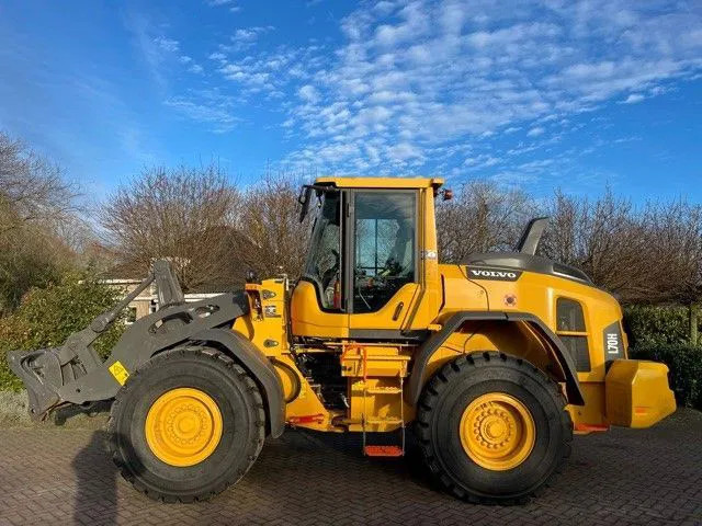 Volvo L70 H - Wheel loader: picture 1 Volvo L70 H - Wheel loader: picture 1