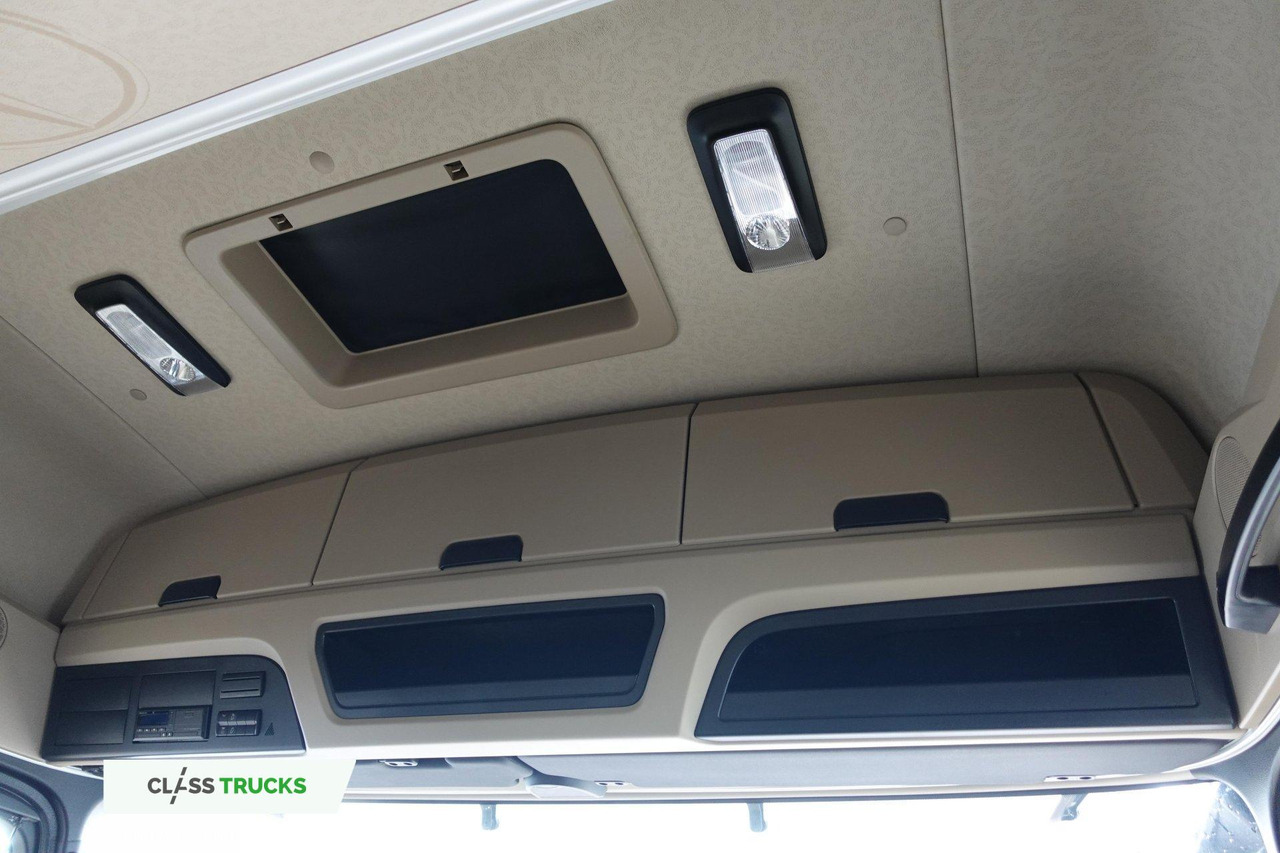 Tractor unit Mercedes-Benz Actros 5 1845 BigSpace Adaptive Cruise Control: picture 17 Tractor unit Mercedes-Benz Actros 5 1845 BigSpace Adaptive Cruise Control: picture 17