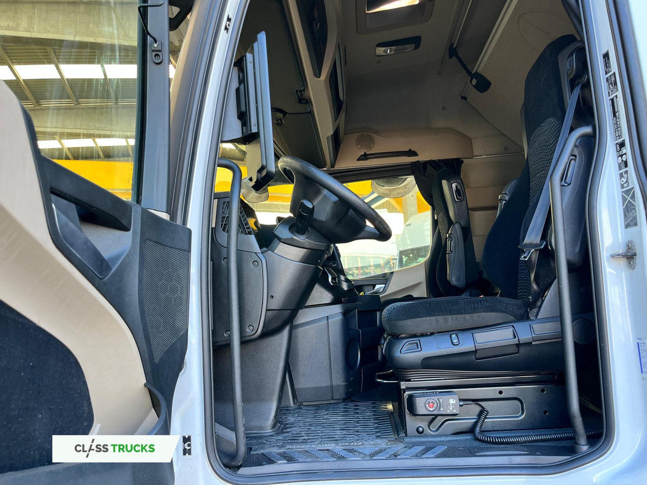 Mercedes-Benz Actros 5 1845 BigSpace - Tractor unit: picture 4 Mercedes-Benz Actros 5 1845 BigSpace - Tractor unit: picture 4