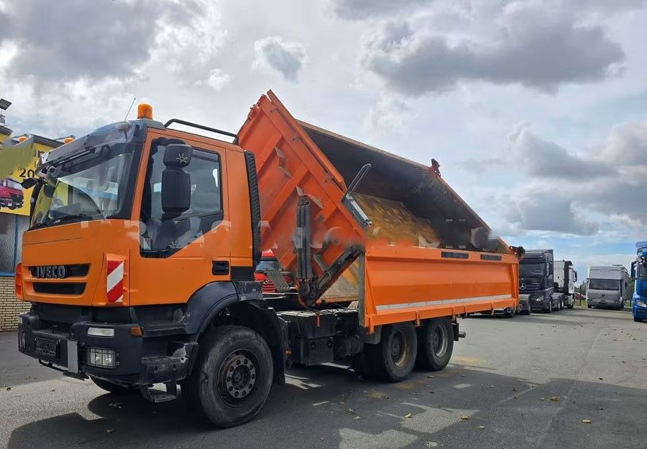 Iveco Trakker AD 360 – Trójstronny Wywrotka Meiller – 6x4 – Euro 5 - 279.067 km - Tipper: picture 3 Iveco Trakker AD 360 – Trójstronny Wywrotka Meiller – 6x4 – Euro 5 - 279.067 km - Tipper: picture 3