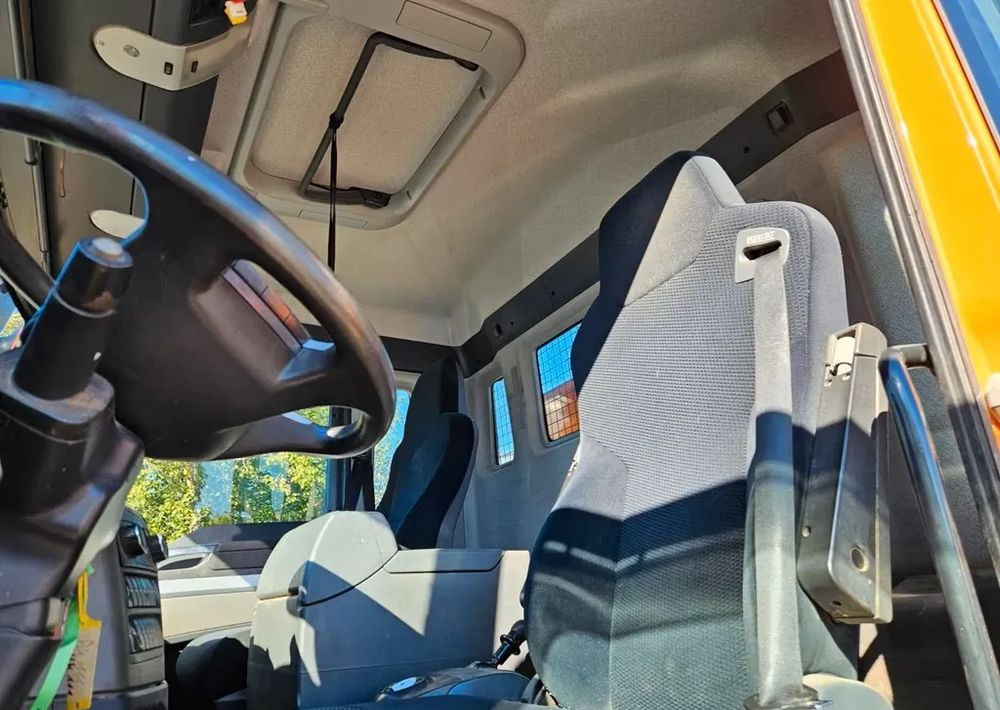 Leasing of MAN TGS 26.480 6x4 WYWROTKA 3-STRONNA | AUTOMAT | EURO 5 | PRZEBIEG 310 000km! MAN TGS 26.480 6x4 WYWROTKA 3-STRONNA | AUTOMAT | EURO 5 | PRZEBIEG 310 000km!: picture 11 Leasing of MAN TGS 26.480 6x4 WYWROTKA 3-STRONNA | AUTOMAT | EURO 5 | PRZEBIEG 310 000km! MAN TGS 26.480 6x4 WYWROTKA 3-STRONNA | AUTOMAT | EURO 5 | PRZEBIEG 310 000km!: picture 11