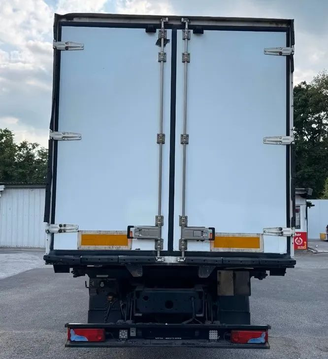 Refrigerator truck MAN TGX 26.470 – chłodnia / Automatyczna skrzynia / Euro 6c / Retarder /6x2 /Zawieszenie pneumatyczne: picture 8