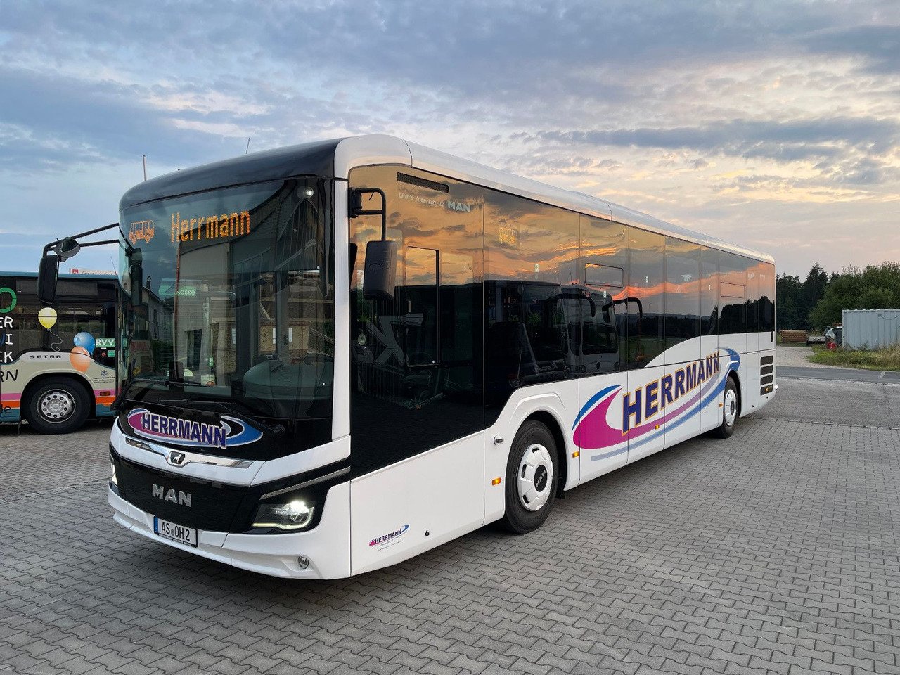 MAN Lion's Intercity LE 12 - City bus: picture 4 MAN Lion's Intercity LE 12 - City bus: picture 4