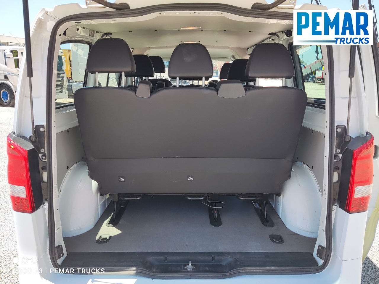 Passenger van MERCEDES-BENZ VITO 114 CDI: picture 15