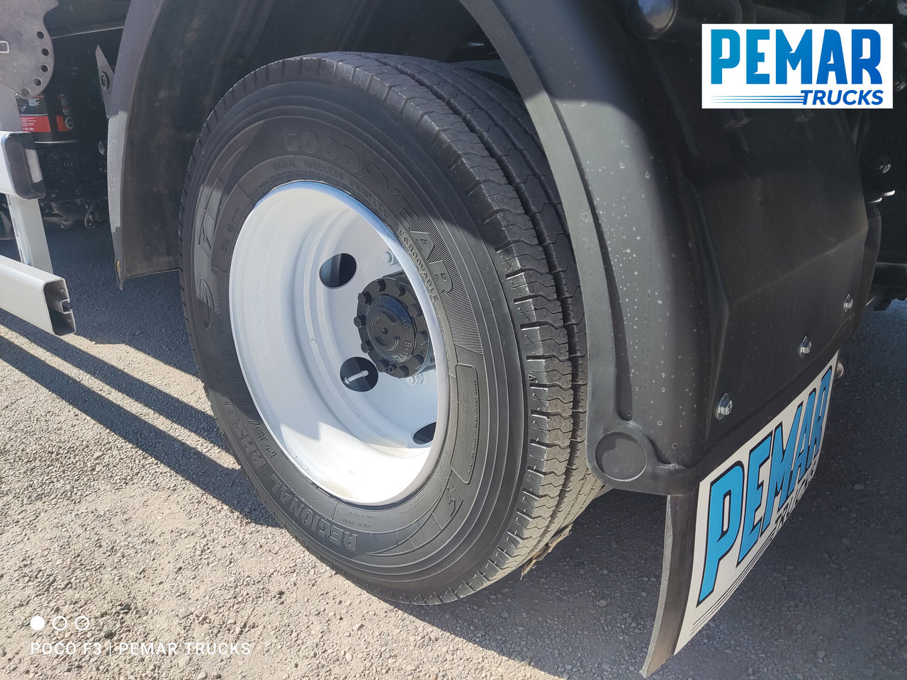 Refrigerator truck RENAULT D12 210 FRIGORIFICO 12T EURO 6: picture 18 Refrigerator truck RENAULT D12 210 FRIGORIFICO 12T EURO 6: picture 18