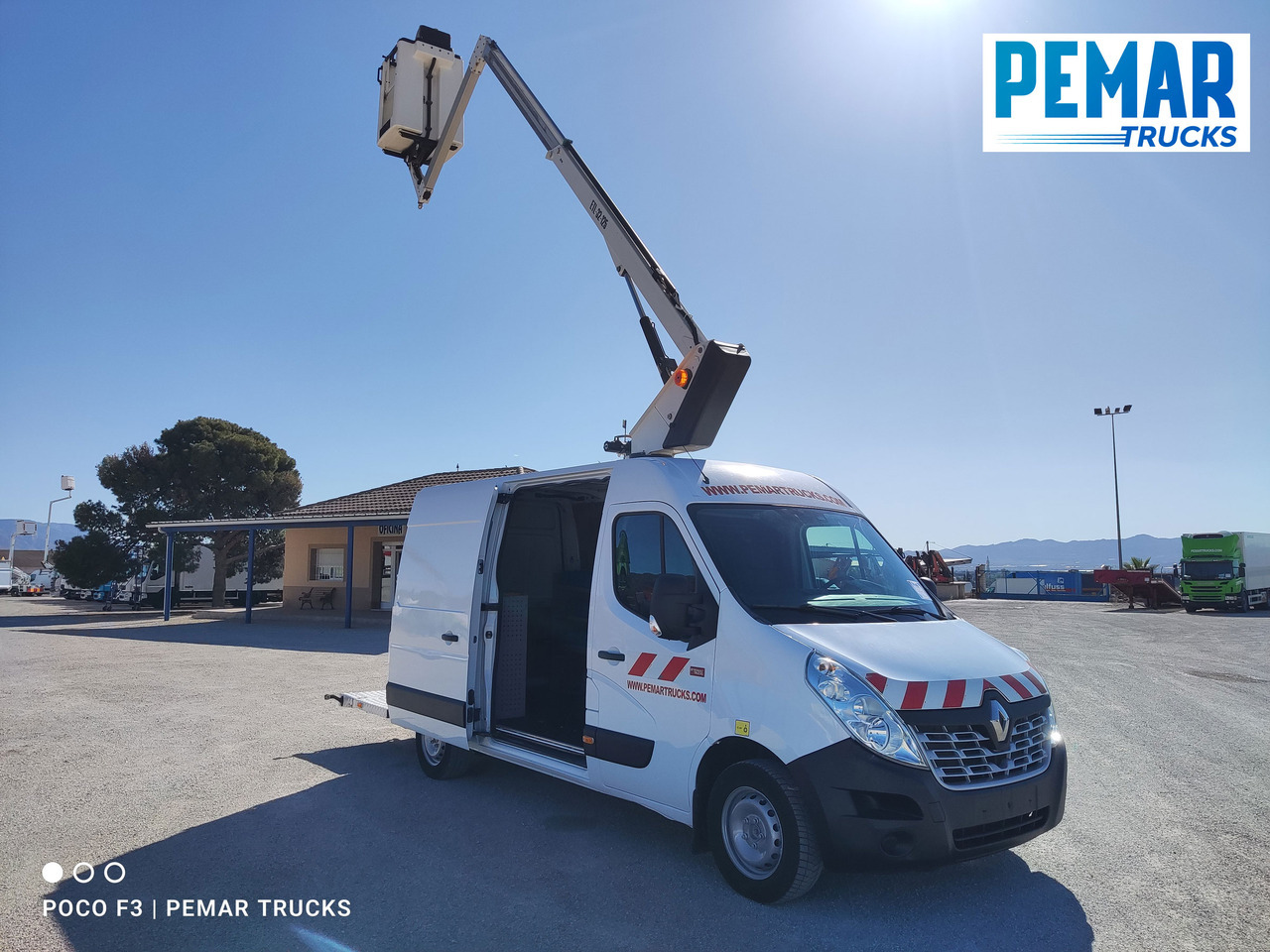 RENAULT MASTER 2.3 DCI CESTA ELEVADORA PORTAPERSONAS 130 CV - Passenger van: picture 3 RENAULT MASTER 2.3 DCI CESTA ELEVADORA PORTAPERSONAS 130 CV - Passenger van: picture 3