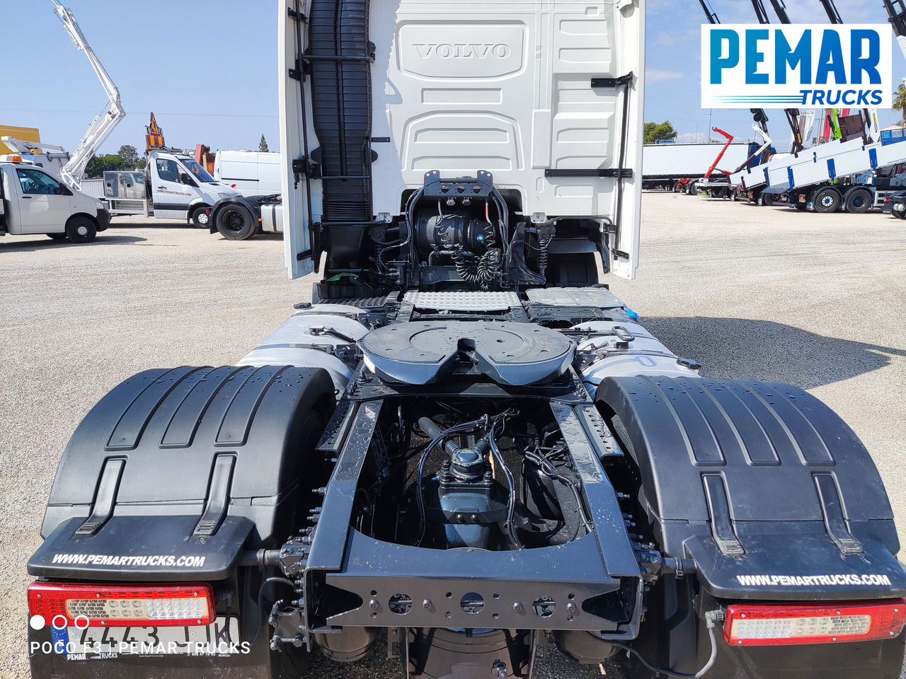 Tractor unit VOLVO FH 500 GLOBETROTTER EURO 6: picture 9