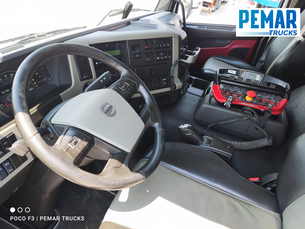 Truck, Crane truck VOLVO FM 330 GRÚA BASCULANTE EURO 6: picture 45 Truck, Crane truck VOLVO FM 330 GRÚA BASCULANTE EURO 6: picture 45