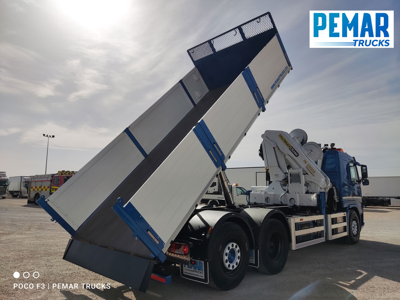 Tipper, Crane truck VOLVO FM 400 6X2 GRUA PALFINGER PK 23002 BASCULANTE: picture 17