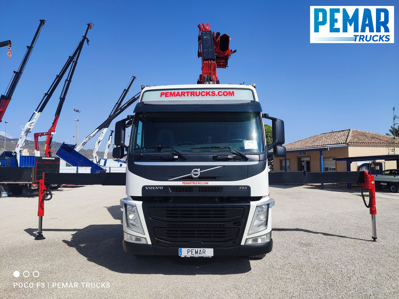 VOLVO FM 500 8X2 GRUA CAJA FIJA 32T - Crane truck: picture 2 VOLVO FM 500 8X2 GRUA CAJA FIJA 32T - Crane truck: picture 2