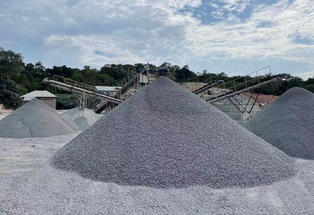 Cone crusher Kinglink 150-250TPH Granite Stone Rock Crushing Plant: picture 7 Cone crusher Kinglink 150-250TPH Granite Stone Rock Crushing Plant: picture 7