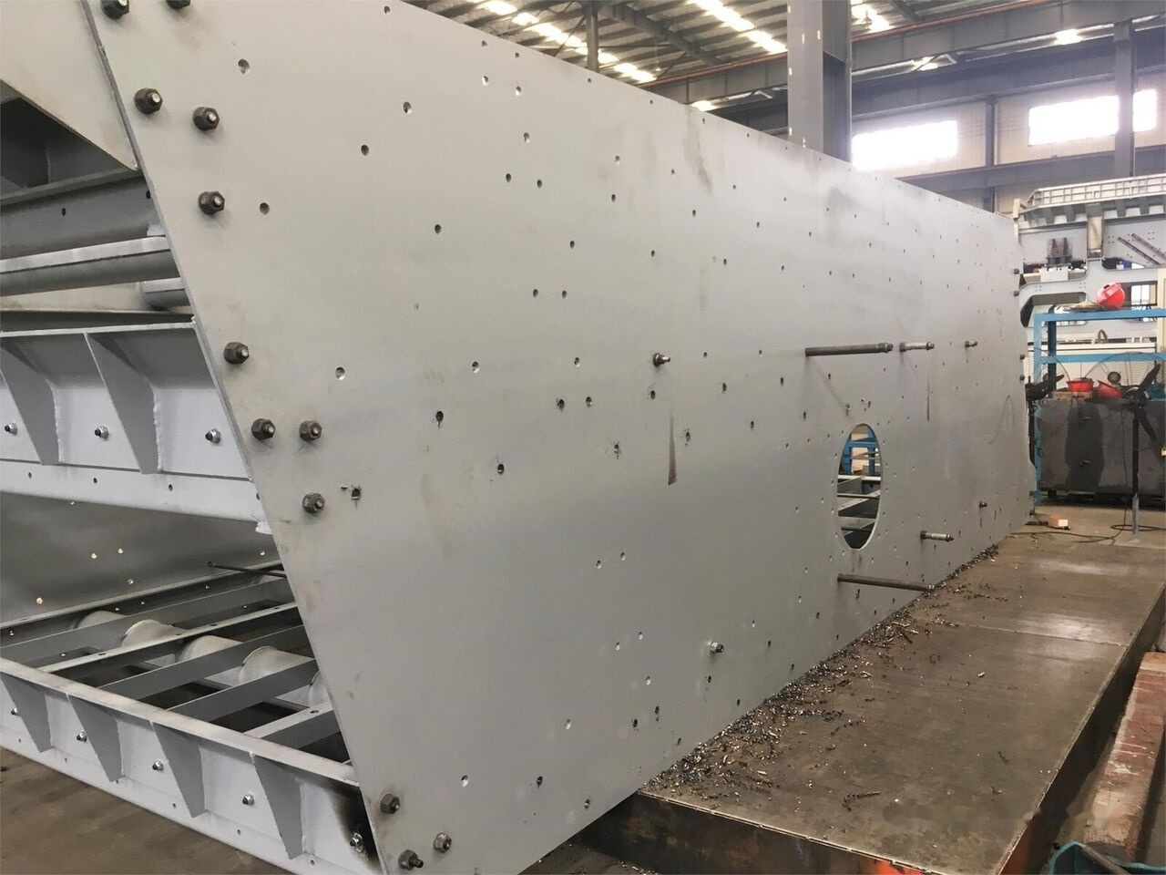 Kinglink Copper Ore Circular Vibrating Screen 3YA2160 | 200TPH - Screener: picture 4 Kinglink Copper Ore Circular Vibrating Screen 3YA2160 | 200TPH - Screener: picture 4