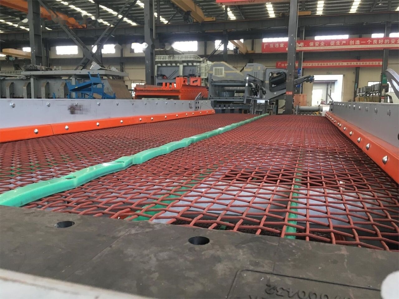 Kinglink Copper Ore Circular Vibrating Screen 3YA2160 | 200TPH - Screener: picture 3 Kinglink Copper Ore Circular Vibrating Screen 3YA2160 | 200TPH - Screener: picture 3