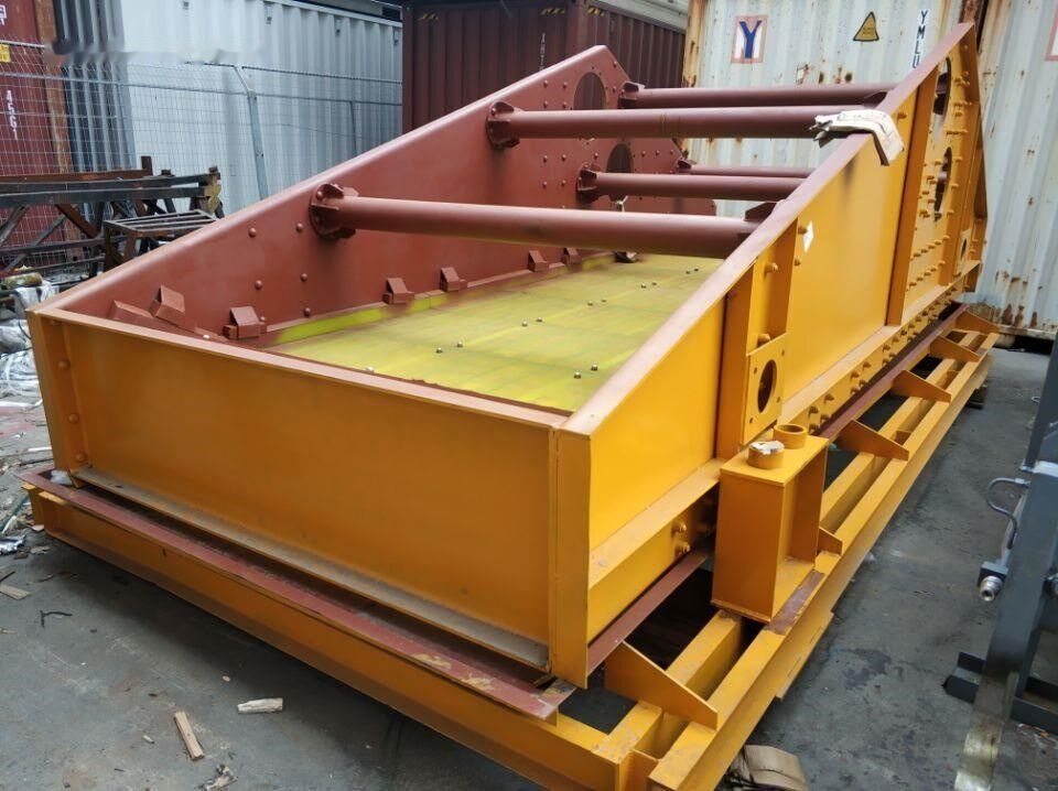 Kinglink High Frequency Dewatering Screen with poly mesh - Screener: picture 1 Kinglink High Frequency Dewatering Screen with poly mesh - Screener: picture 1