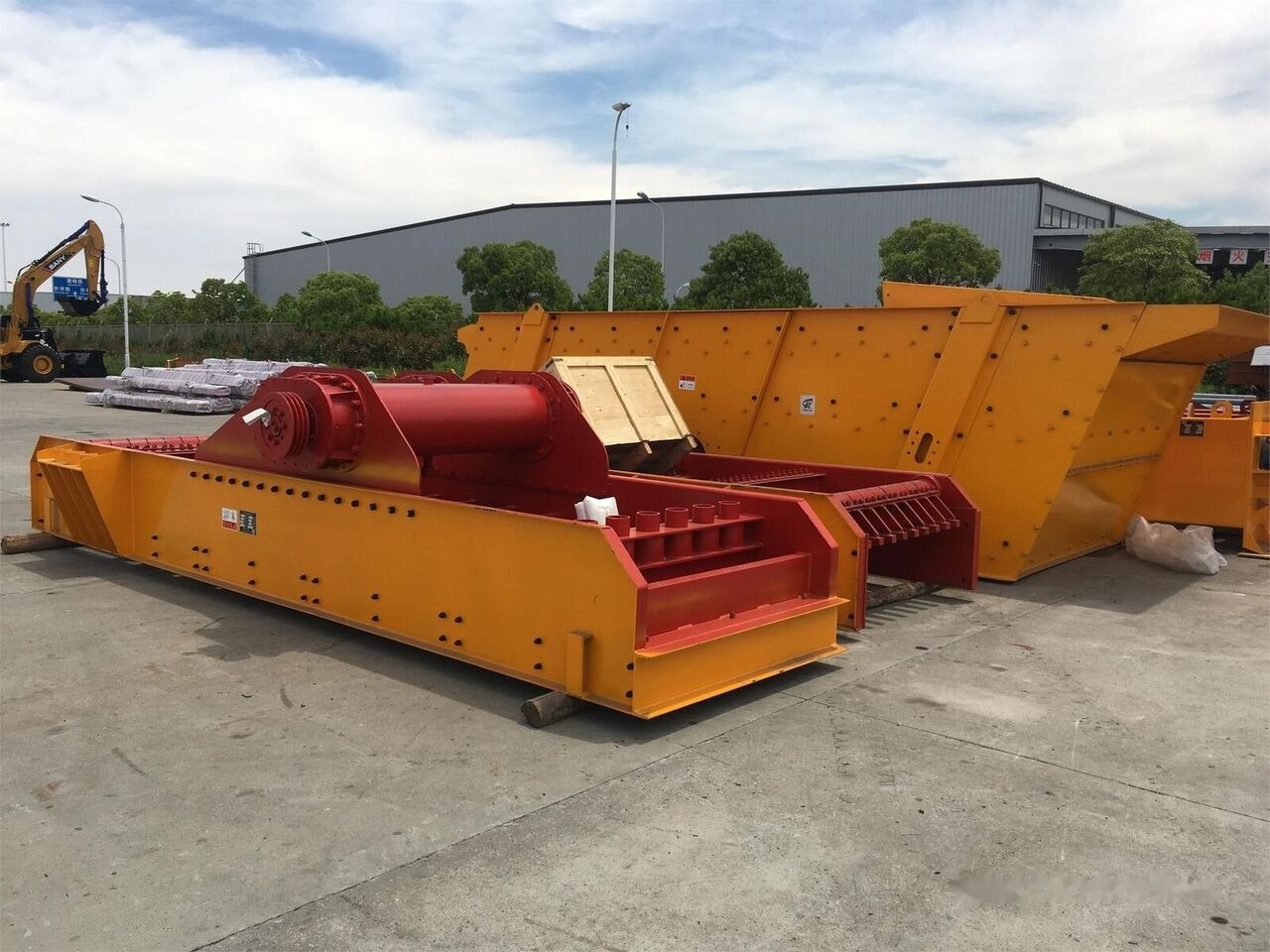 Kinglink Inclined vibrating feeder ZSW600X130 - Screener: picture 3 Kinglink Inclined vibrating feeder ZSW600X130 - Screener: picture 3