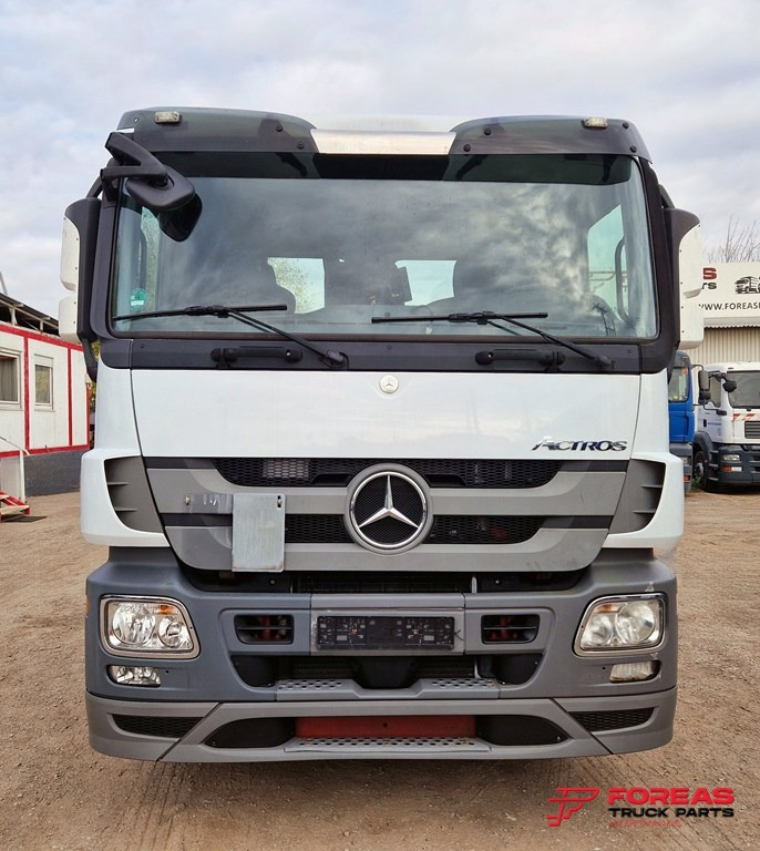 MERCEDES-BENZ ACTROS 3241 8x2 EURO 5 INTARDER - Cab chassis truck: picture 2 MERCEDES-BENZ ACTROS 3241 8x2 EURO 5 INTARDER - Cab chassis truck: picture 2