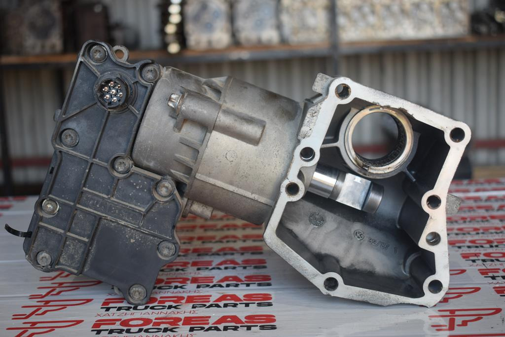 MERCEDES-BENZ CLUTCH PUMP - Clutch and parts for Truck: picture 2 MERCEDES-BENZ CLUTCH PUMP - Clutch and parts for Truck: picture 2