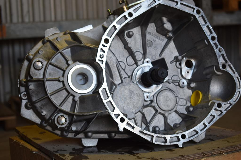 MERCEDES-BENZ VITO - Α638 260 23 00 - Gearbox for Truck: picture 1 MERCEDES-BENZ VITO - Α638 260 23 00 - Gearbox for Truck: picture 1