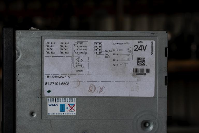 SIEMENS DIGITAL VDO 24V - Tachograph for Truck: picture 3 SIEMENS DIGITAL VDO 24V - Tachograph for Truck: picture 3