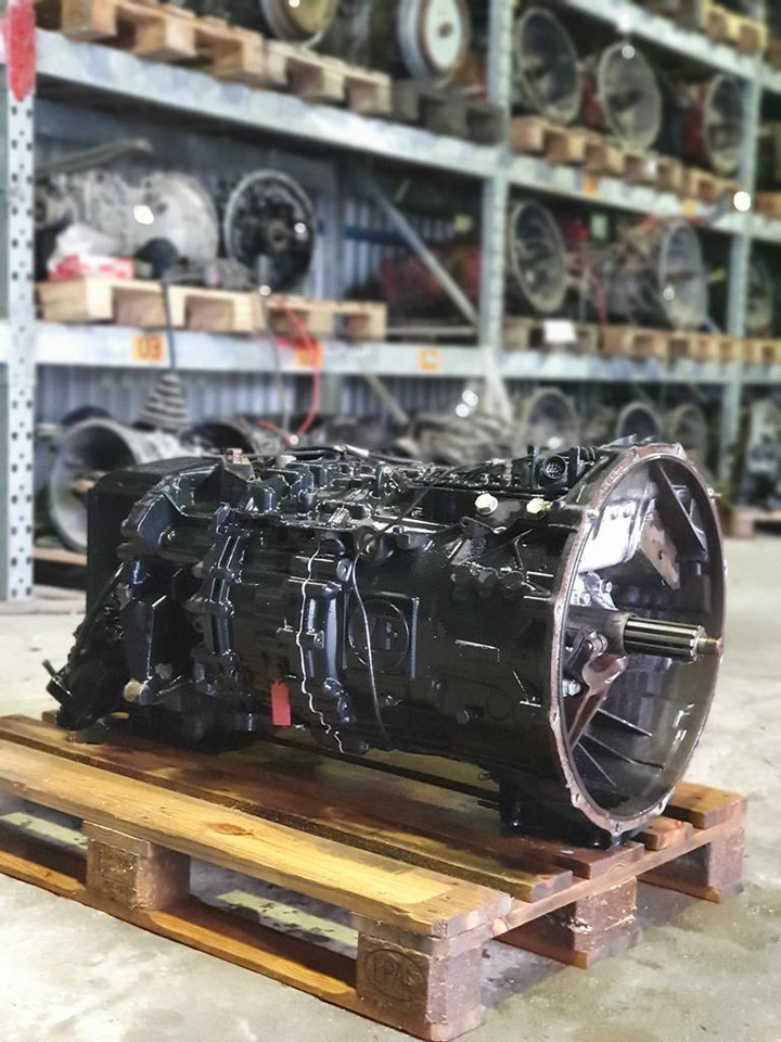 ZF ASTRONIC 12 AS 2301 IT FOR MAN - WITH INTARDER - Gearbox for Truck: picture 1 ZF ASTRONIC 12 AS 2301 IT FOR MAN - WITH INTARDER - Gearbox for Truck: picture 1