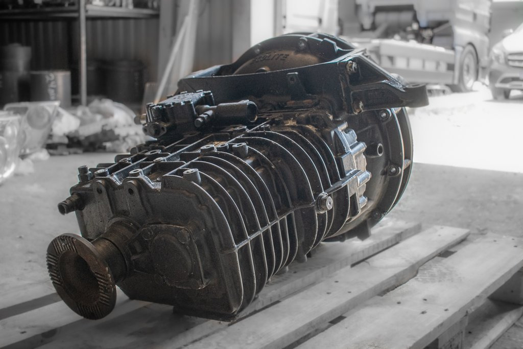 ZF ECOLITE 6 S 850 FOR MAN WITH MECHANICAL LEVER - Gearbox for Truck: picture 4 ZF ECOLITE 6 S 850 FOR MAN WITH MECHANICAL LEVER - Gearbox for Truck: picture 4