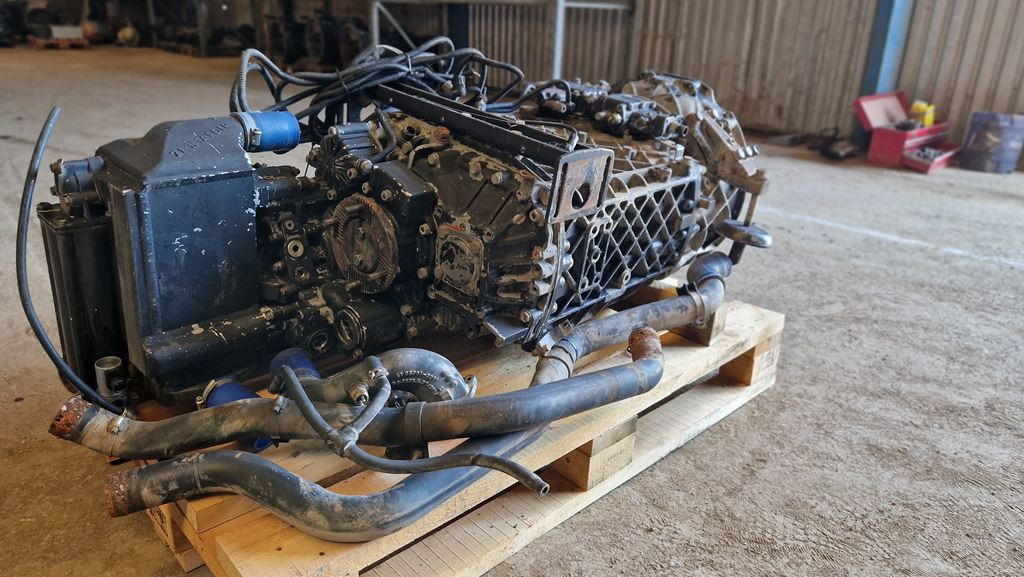 ZF ECOSPLIT 16S 221 WITH INTARDER FOR MAN - Gearbox for Truck: picture 2 ZF ECOSPLIT 16S 221 WITH INTARDER FOR MAN - Gearbox for Truck: picture 2