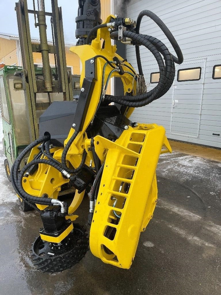 John Deere 758HD - Felling head: picture 2 John Deere 758HD - Felling head: picture 2