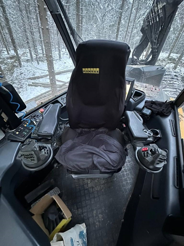 Forestry harvester Ponsse Ergo 8W: picture 9