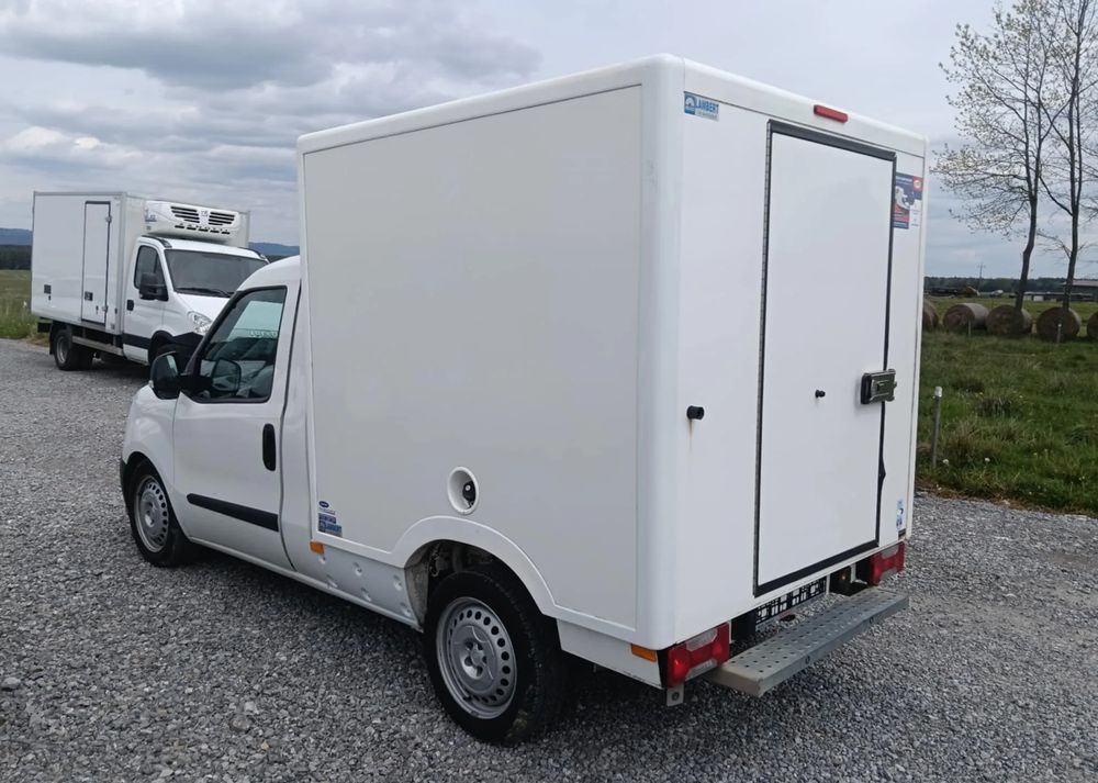 Fiat DOBLO 1.6 - Refrigerated van: picture 2 Fiat DOBLO 1.6 - Refrigerated van: picture 2