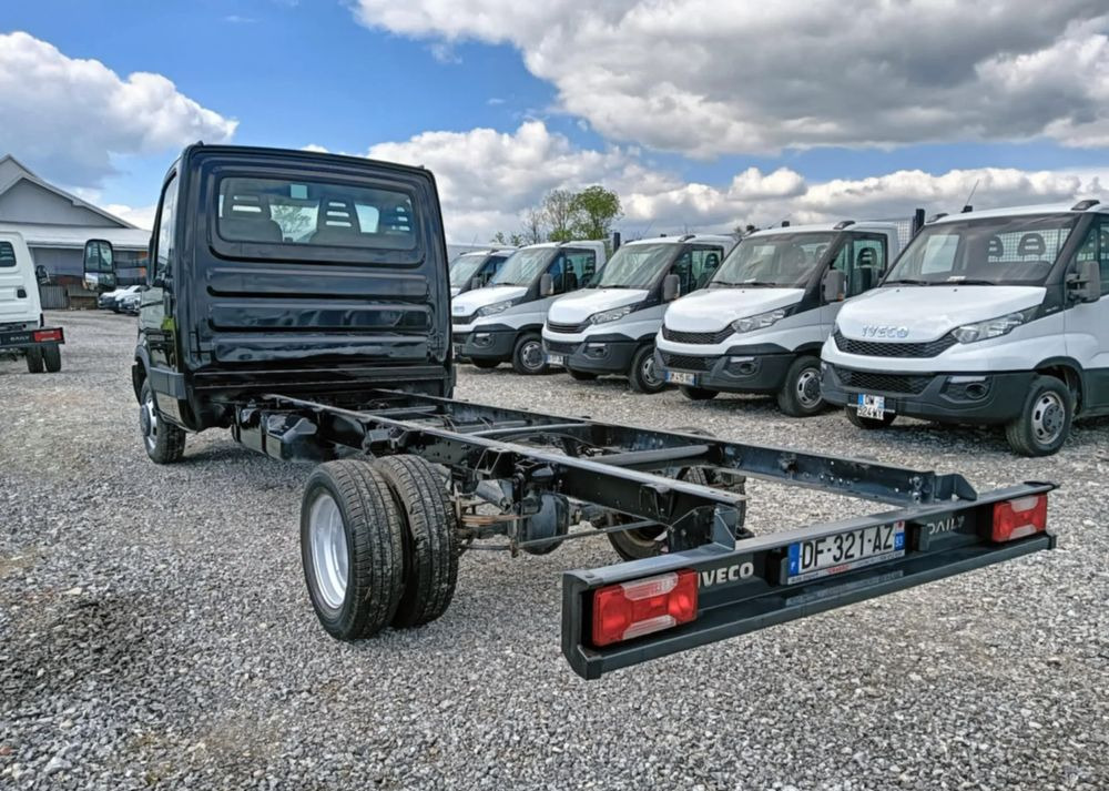 Cab chassis truck Iveco 35C13, 35C12, 35C14, 35C15: picture 7