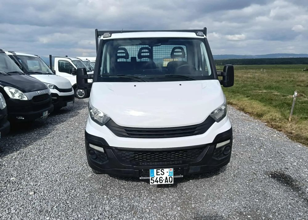 Iveco DAILY 35C14, 35C13, 35C12, 35C15 - Tipper van: picture 4 Iveco DAILY 35C14, 35C13, 35C12, 35C15 - Tipper van: picture 4